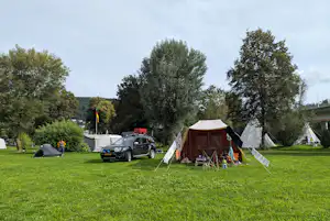 Odenwald River Camp - Standplätze im Grünen auf dem Campingplatz