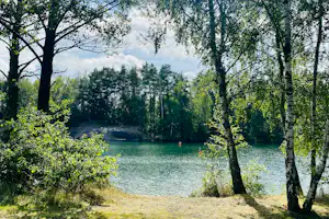 Ferienpark Neuenhainer See Campingplatz Neuenhainer See - Blick auf den See vom Campingplatz aus