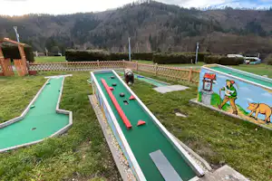 Campingplatz Neumannshof - Minigolfanlage auf dem Campingplatz