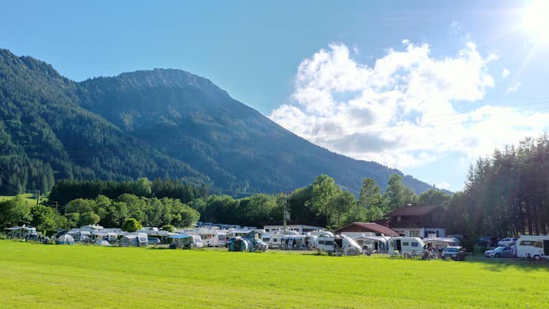 Campingplatz Pfronten - Übersicht auf das gesamte Campingplatz Gelände 