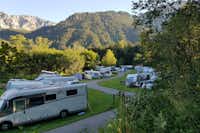 Campingplatz Pfronten - Wohnmobil- und  Wohnwagenstellplätze mit Blick auf die Berge