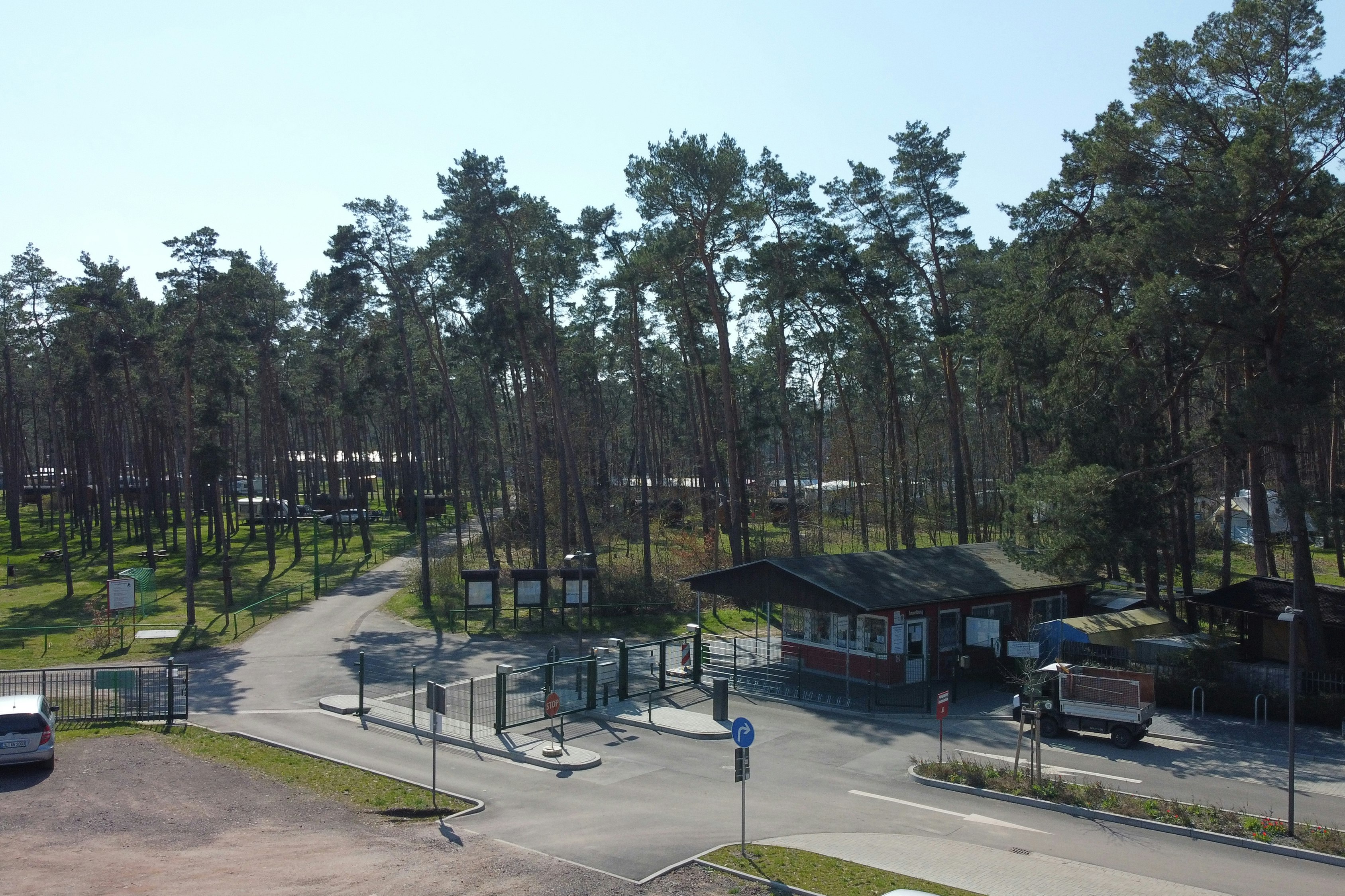 Campingplatz Plattensee Dannigkow - Einfahrt des Campingplatzes