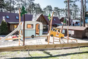 Campingplatz Pommernland - Spielplatz vom Campingplatz am Hauptgebäude