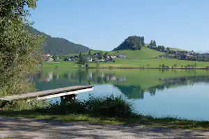 Campingplatz Rueppenhof - Steg am Thiersee auf dem Campingplatz