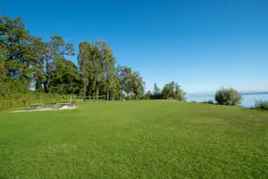 Campingplatz Schloss Kirchberg - Wiese