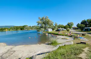 Campingplatz Schuttern - Badesee mit Kiesstrand am Campingplatz