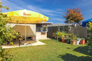 Freizeitzentrum Schwarzlsee Campingplatz Schwarzl-Freizeitzentrum - Snackbar auf dem Campingplatz