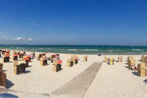 Campingplatz Seepferdchen - Bick-auf-den-Strand-in-der-Naehe-des-Campingplatzes