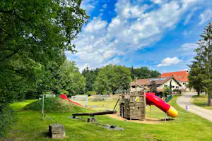 Campingplatz Sonnenhof Campingplatz SONNENHOF - Kinderspielplatz auf dem Campingplatz