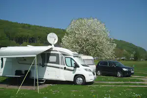 Campingplatz Sonnenwiese - Standplätze auf grüner Wiese