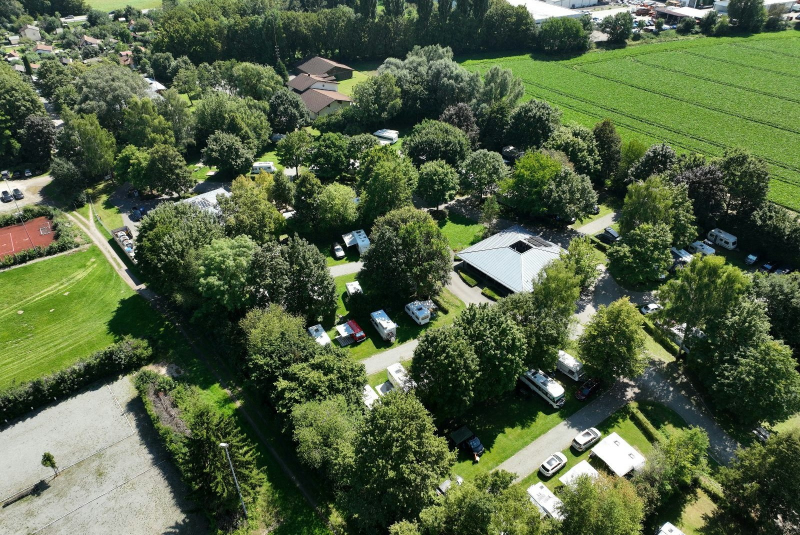 Campingplatz Straubing  - Luftaufnahme des Campingplatzes