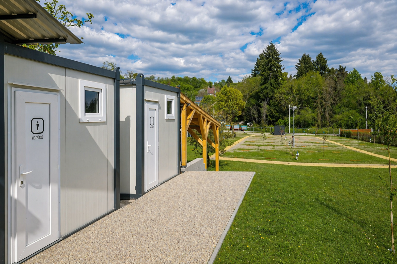Campingplatz Szépasszony-völgy - Sanitärblöcke auf dem Campingplatz