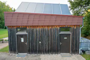 Campingplatz Waldpark Hohenstadt - Sanitaergebaeude