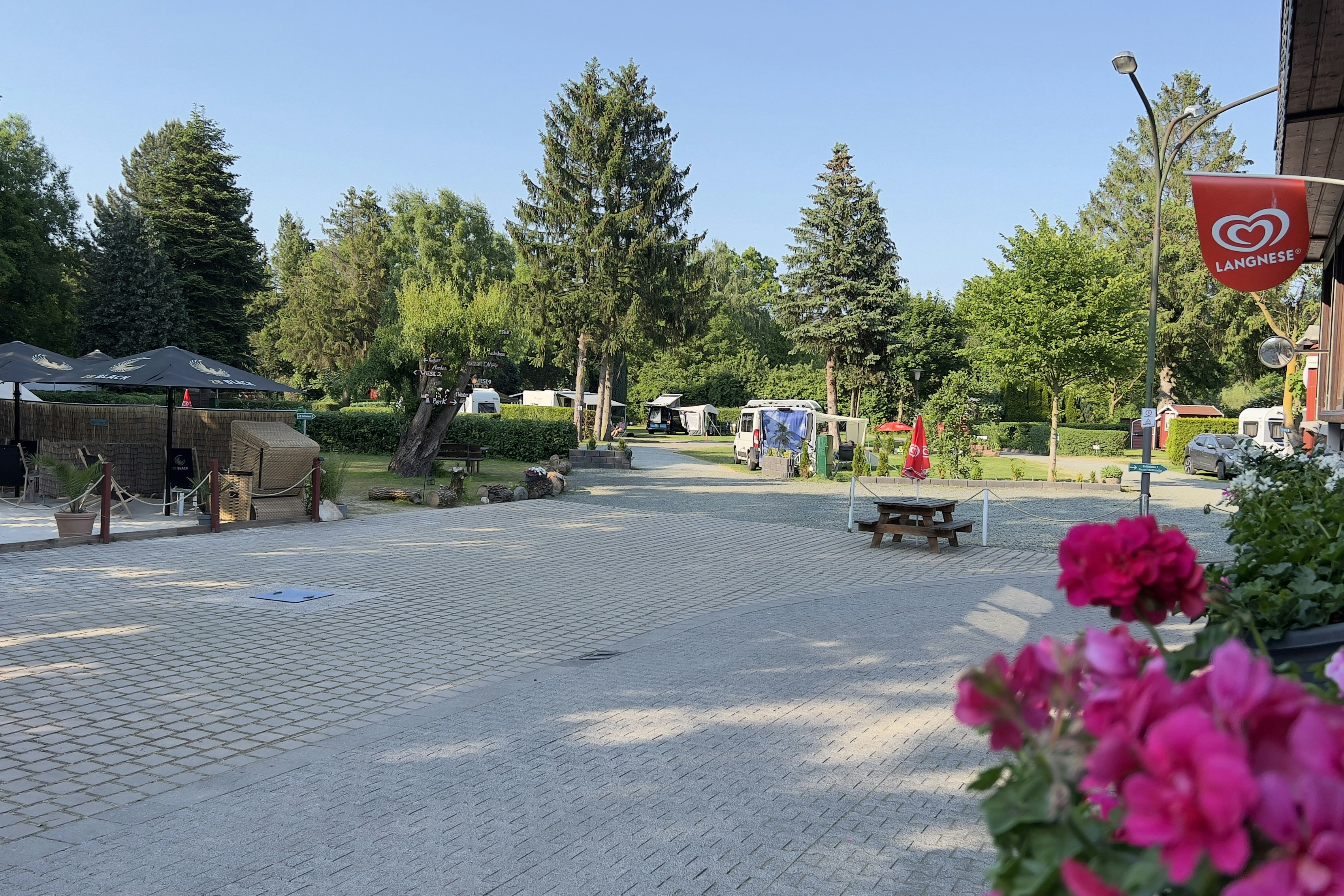 Campingplatz Wetzlar - Blick von der Rezeption auf den Campingplatz