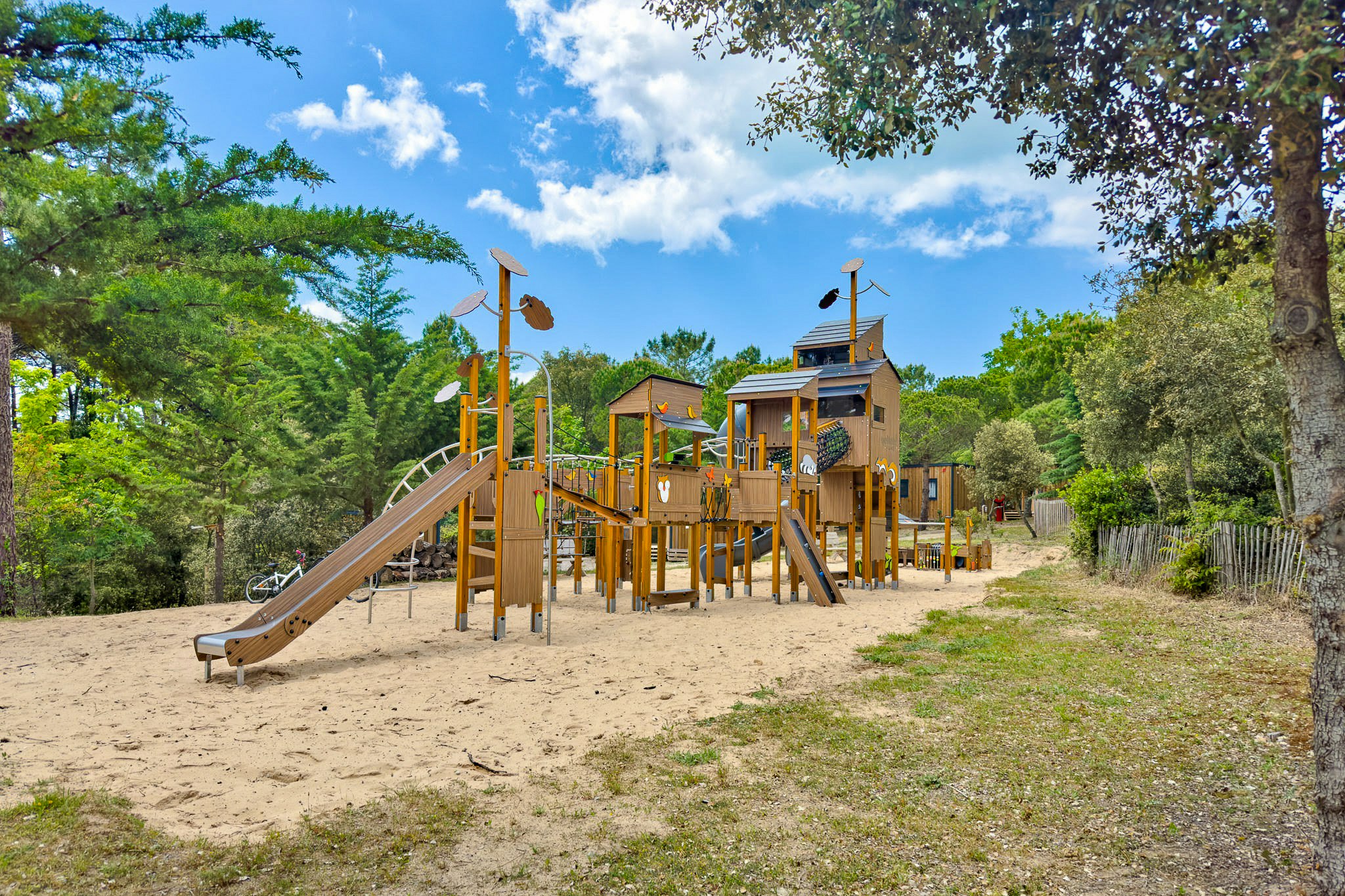 Yelloh! Village Les Sirènes  Campéole Les Sirenes - Spielplatz auf dem Campingplatz