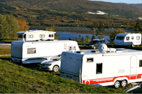 Campotel Fauske -  Wohnwagenstellplätze im Grünen auf dem Campingplatz