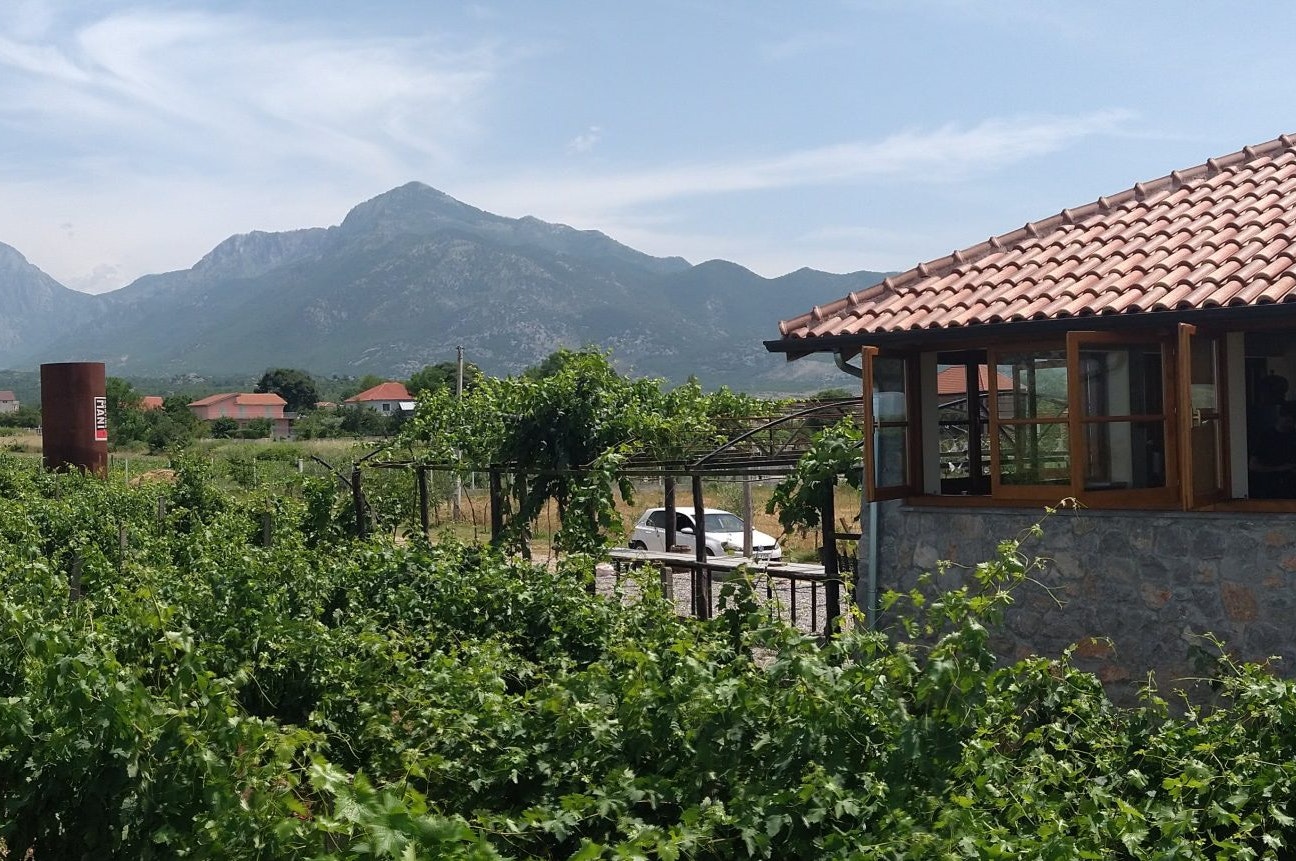 Campsite Kantina Mani