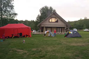 Canoe Camping - Wohnwagen- und Zeltstellplatz auf dem Campingplatz