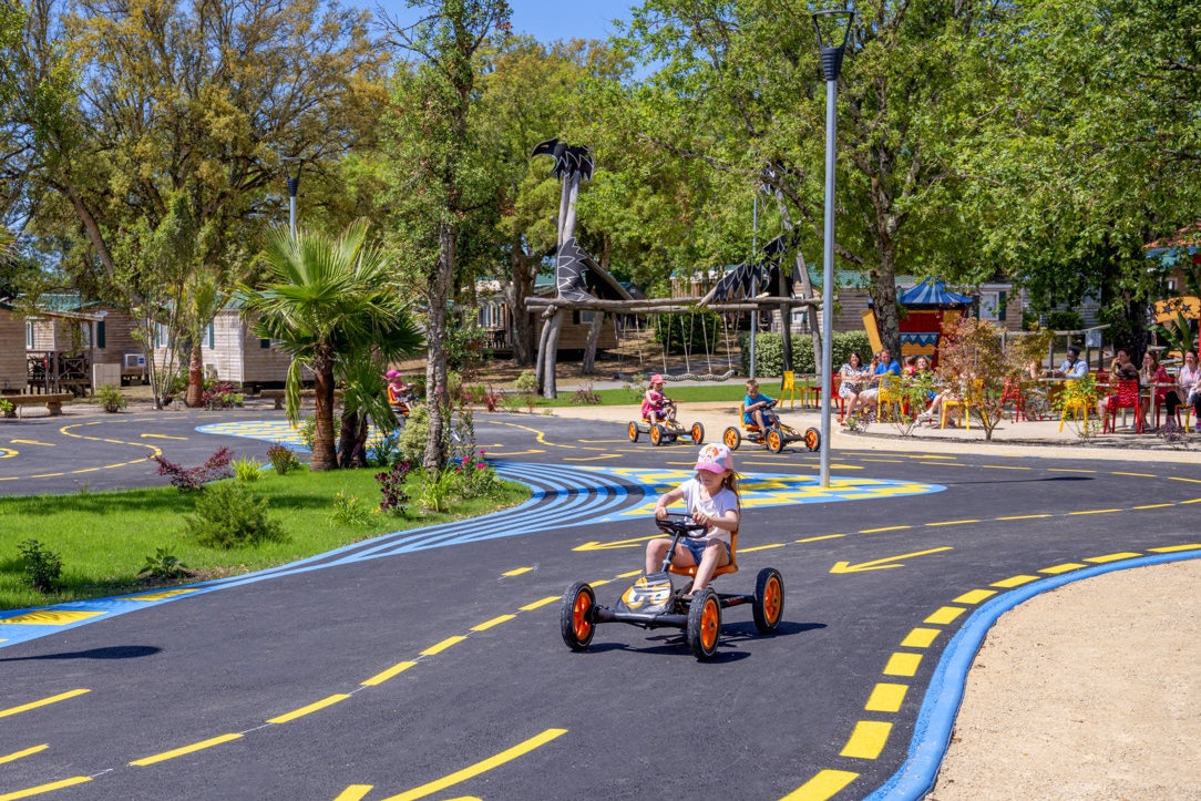 Capfun camping Clown Océan - Go-Kart-Bahn für Kinder auf dem Campingplatz