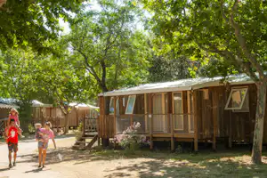 Capfun camping El Moli - Mobilheim mit Terrasse auf dem Campingplatz