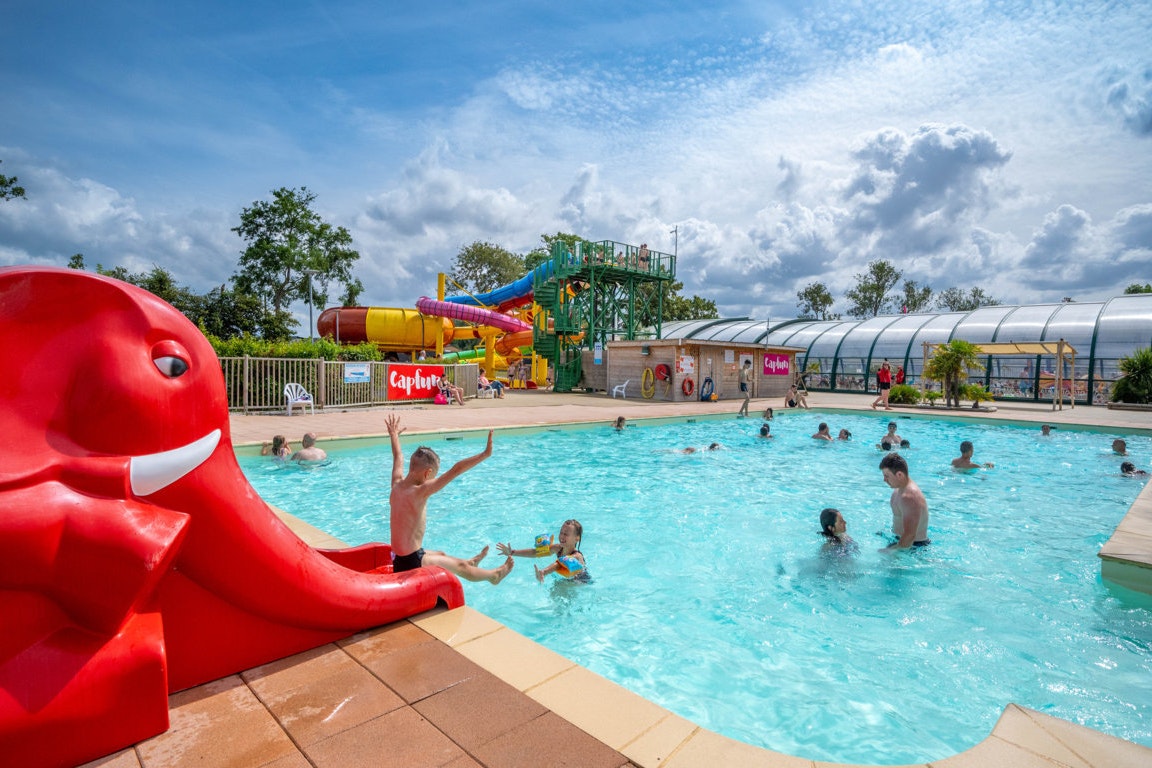 Capfun camping La Citadelle de Loustic - Freibad auf dem Campingplatz