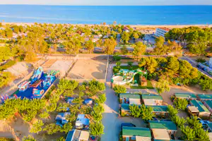 Capfun camping l'Alba - Campingplatz aus der Vogelperspektive