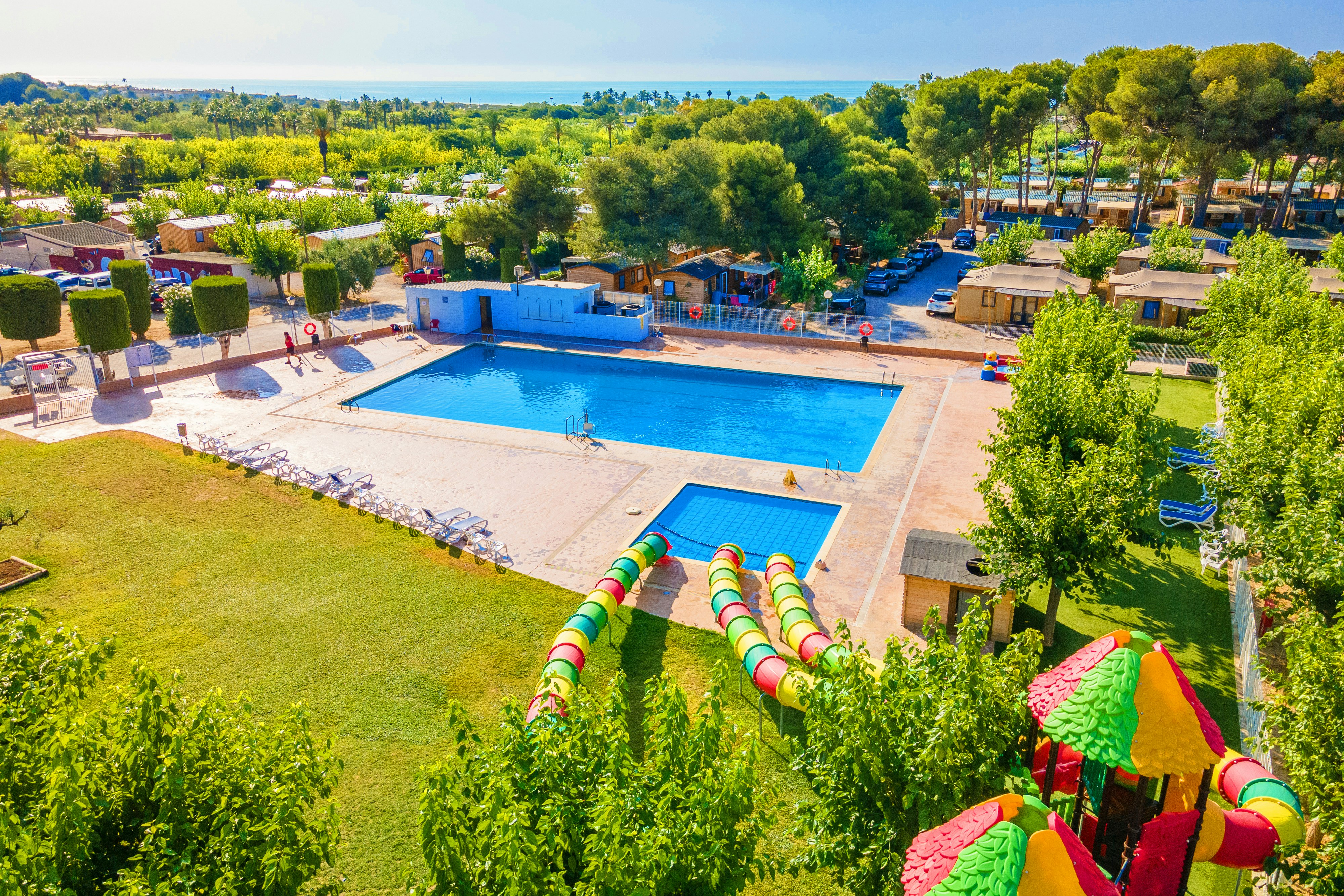 Capfun camping l'Alba - Freibad auf dem Campingplatz