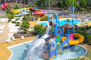 Capfun camping Landisland - Wasserspielplatz auf dem Campingplatz