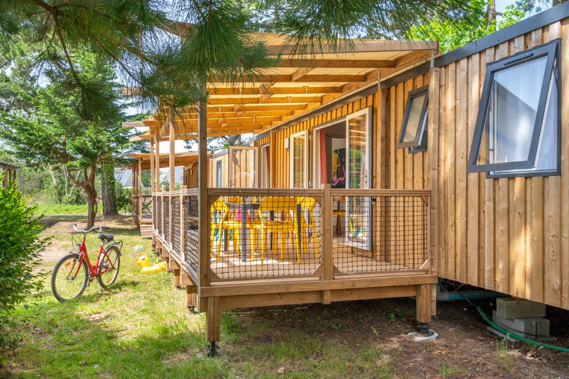 Capfun camping Le Grand Large  - Mobilheim mit Terrasse auf dem Campingplatz