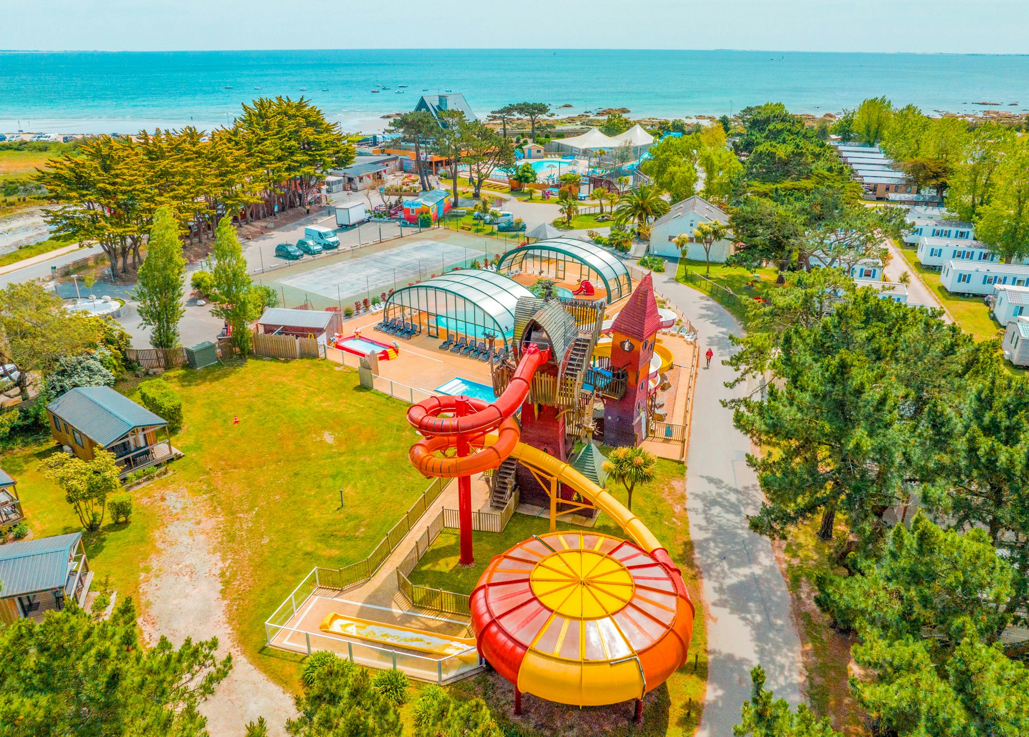 Capfun camping Le Grand Large  - Rutschen im Wasserpark des Campingplatzes