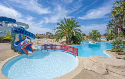 Capfun camping Les Dauphins Bleus