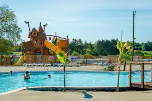 Camping Capfun Le Pachy - Freibad auf dem Campingplatz