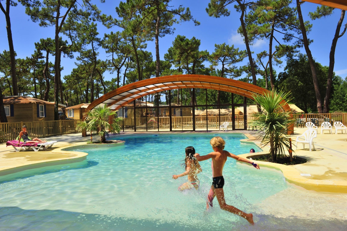 Capfun camping Zéphir - Freibad auf dem Campingplatz