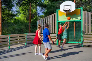 Capfun Campingplatz An Trest - Sportplatz auf dem Campingplatz