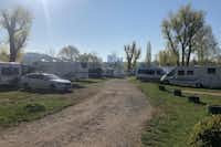Caravan Park Císařská Louka - Wohnmobil- und  Wohnwagenstellplätze auf dem Campingplatz