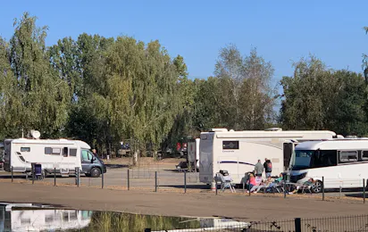 Caravanserei Resort Oberhavel