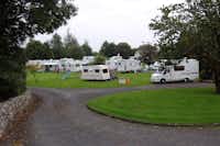 Carrowkeel Camping & Caravan Park  -  Spielplatz auf dem Wohnwagenstellplatz und Wohnmobilstellplatz vom Campingplatz