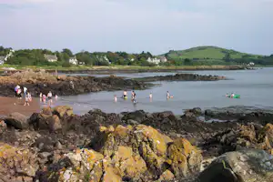 Castle Point Caravan & Camping Site - Camper am Strand vom Campingplatz