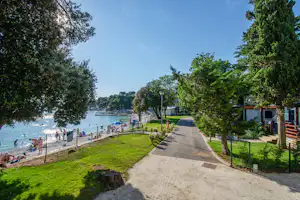 Centinera Resort & Camping - Badestrand in der Nähe vom Campingplatz