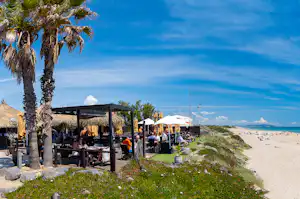 Centre Naturiste René Oltra - Blick auf den Badestrand am Campingplatz