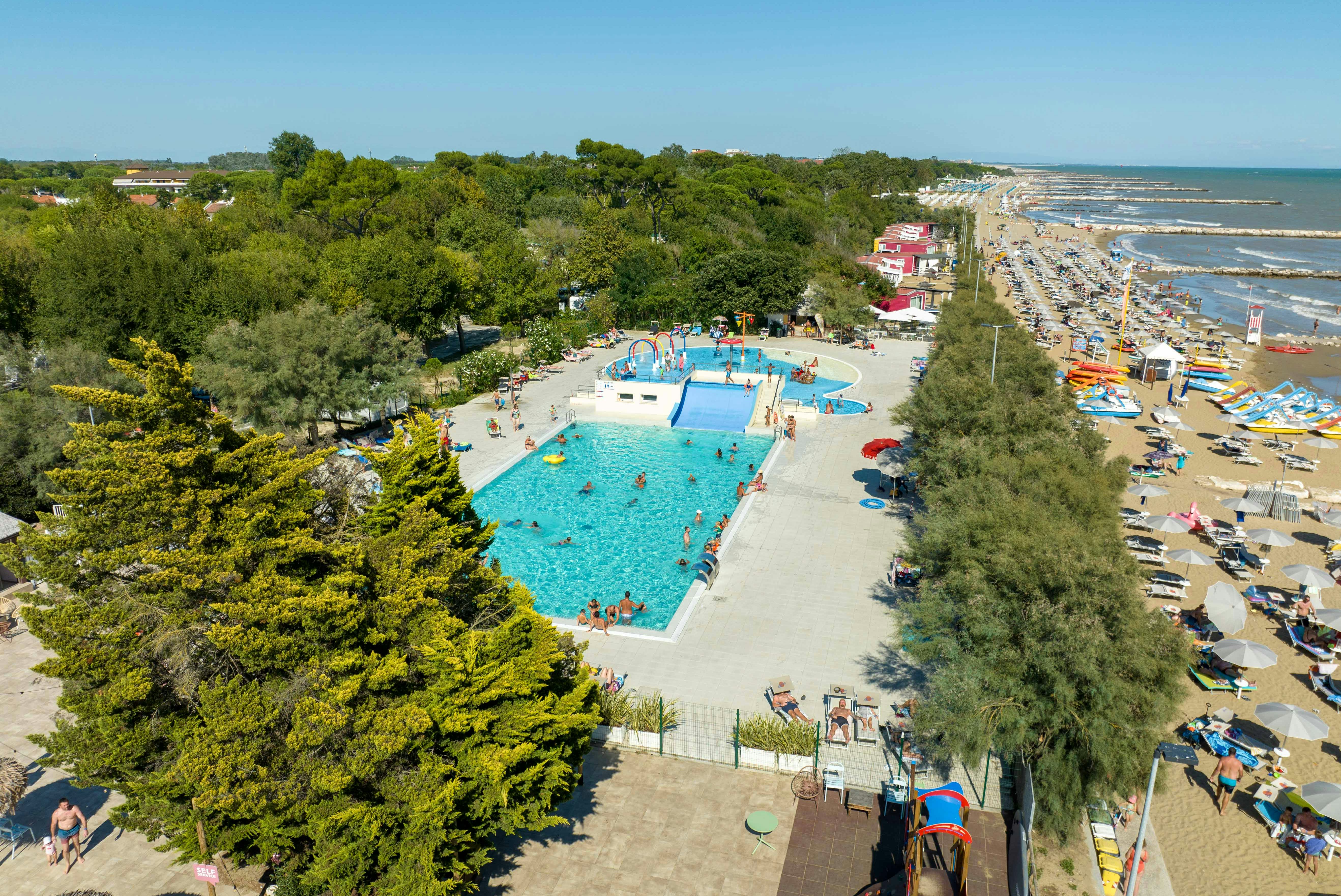 Centro Vacanze Villaggio San Francesco  - Luftaufnahme des Campingplatzes