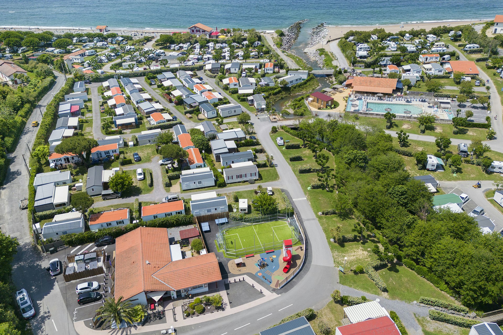 Chadotel C. L'International Erromardie