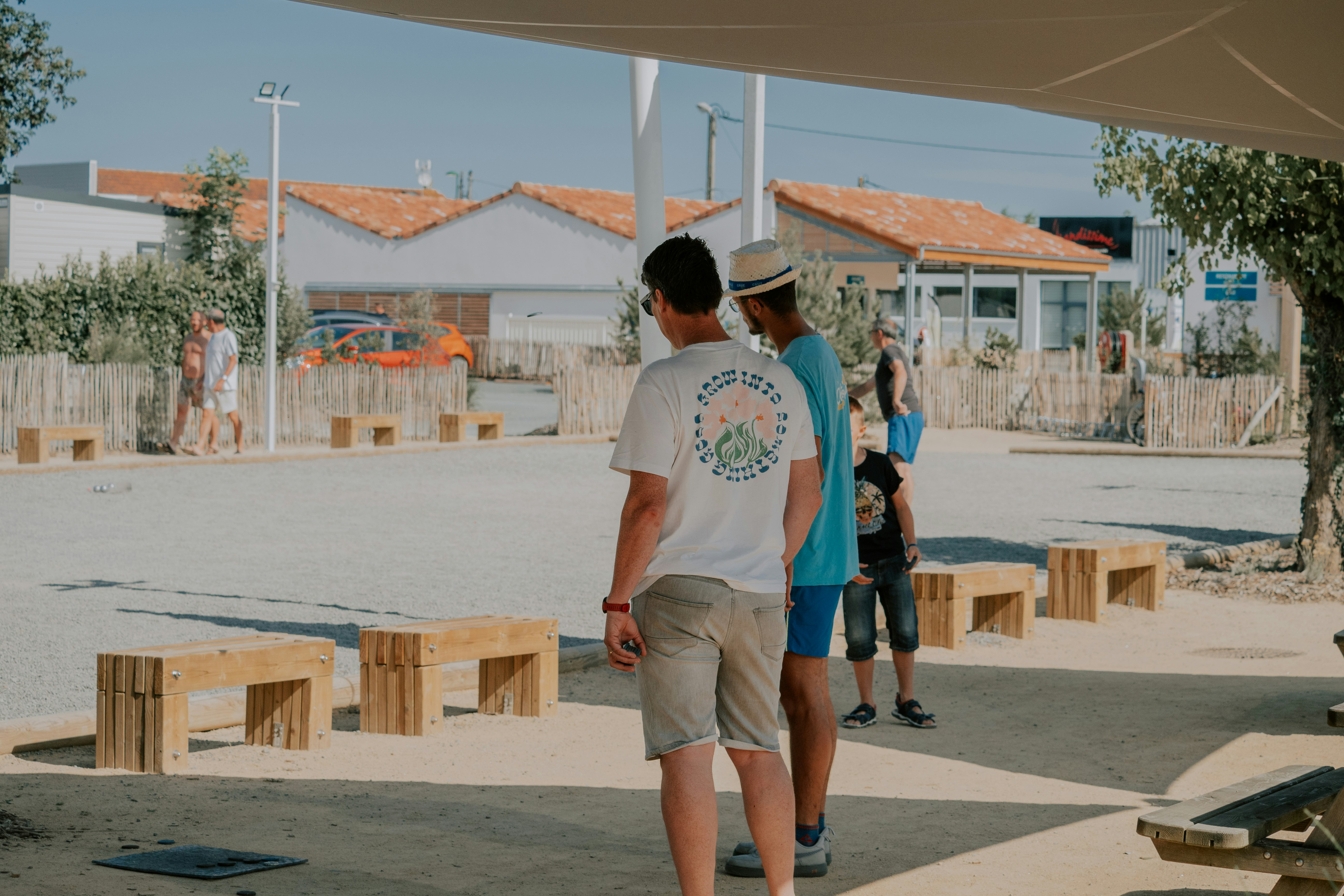 Camping Chadotel L'Oceano d'Or  Chadotel Camping L' Océano d'Or - Pétanque-Feld auf dem Campingplatz
