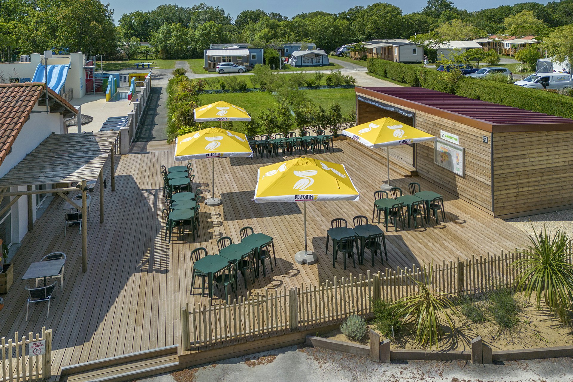 Chadotel Camping Le Domaine d'Oléron  - Restaurant mit Terrasse auf dem Campingplatz