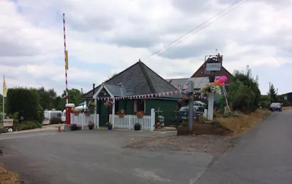 Charris Camping & Caravan Park