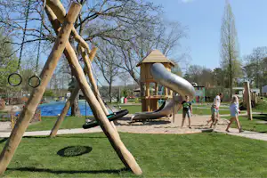 Beloofde Land Christelijke camping 't Beloofde Land - Kinderspielplatz auf dem Campingplatz