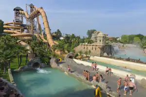 Club Camping Jesolo International - Erlebnis-Wasserpark mit Rutschen