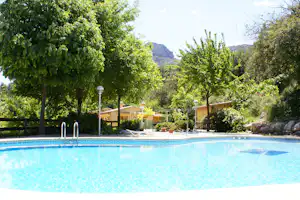 Càmping Vall de Laguar - Pool im Freien auf dem Campingplatz