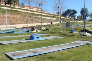 Coimbra Camping & Bungalows - Minigolf auf dem Campingplatz