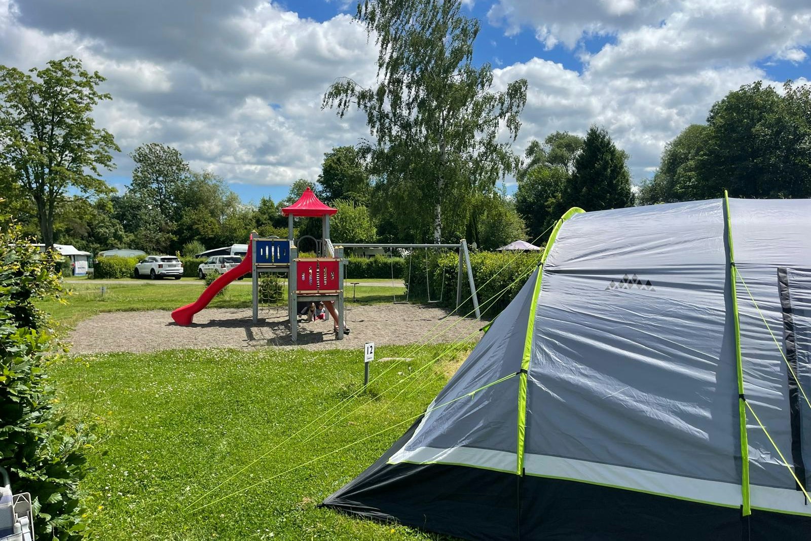 Comfort Camping Seeburger See  - Kinderspielplatz auf dem Campingplatz